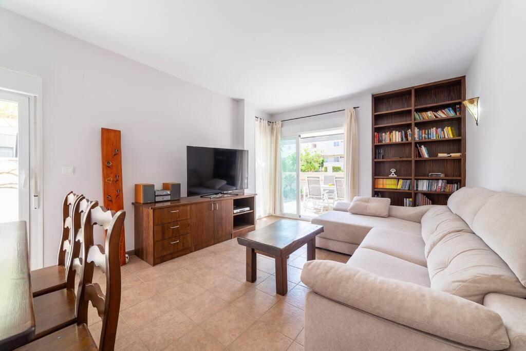 Trendy Homes Toyo Golf Almeria Bagian luar foto