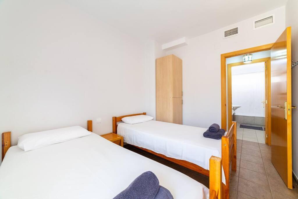 Trendy Homes Toyo Golf Almeria Bagian luar foto